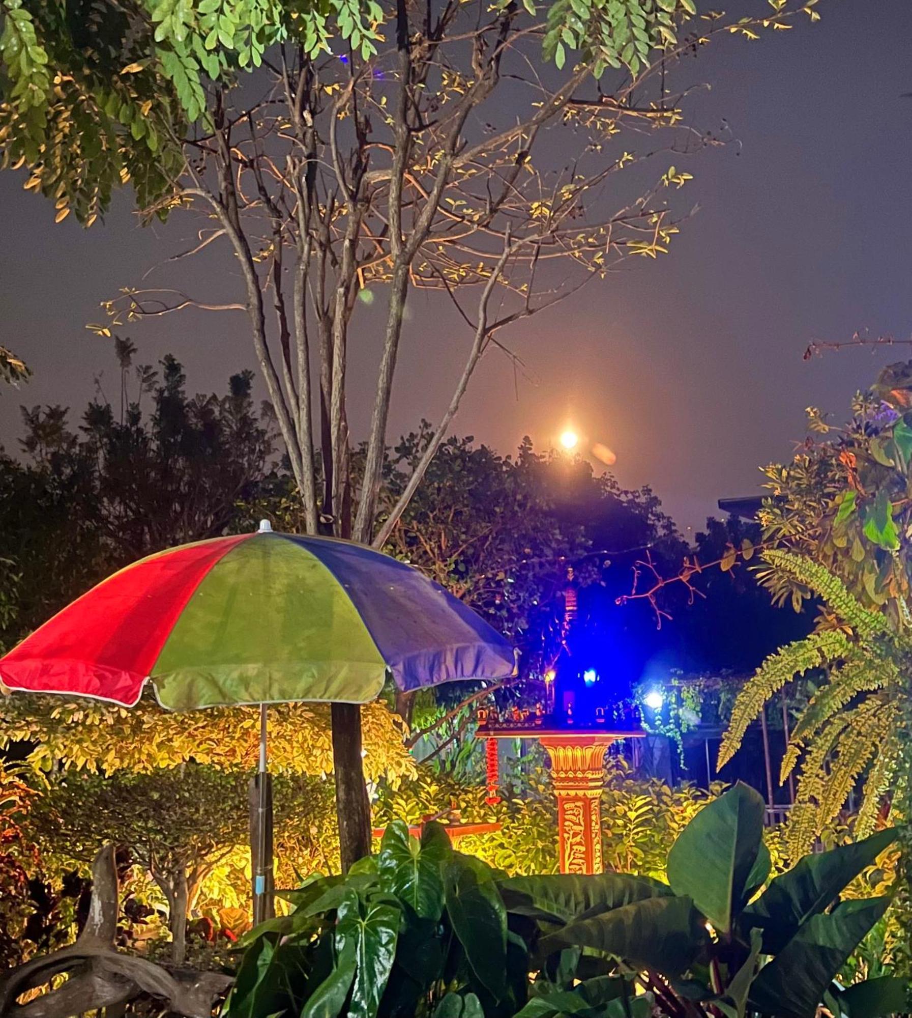 Mrt Riverside Sampran มิสเตอร์ที โฮมสเตย์-ช้องนาง エクステリア 写真